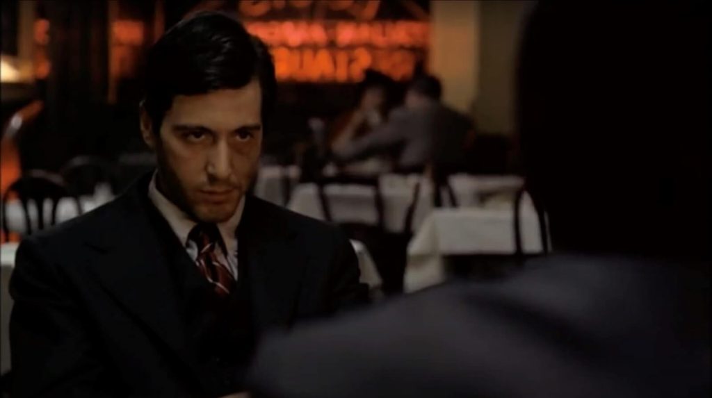 The Godfather konusu michael corleone restoran sahnesi
