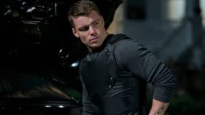Peter Sutherland (Gabriel Basso)