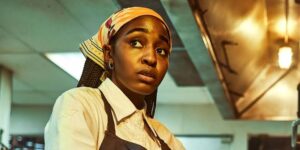 Sydney Adamu (Ayo Edebiri)